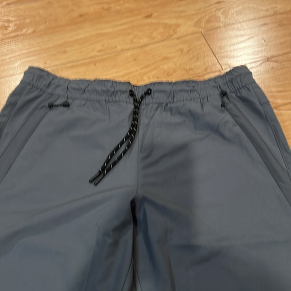 Men’s joggers - Picture 2 of 6